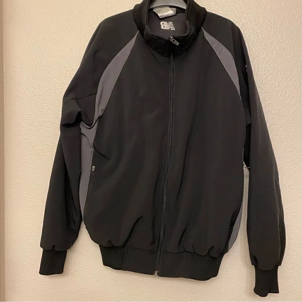 New Balance mens black Jacket lightweight fleece lined-stretch knit -Small